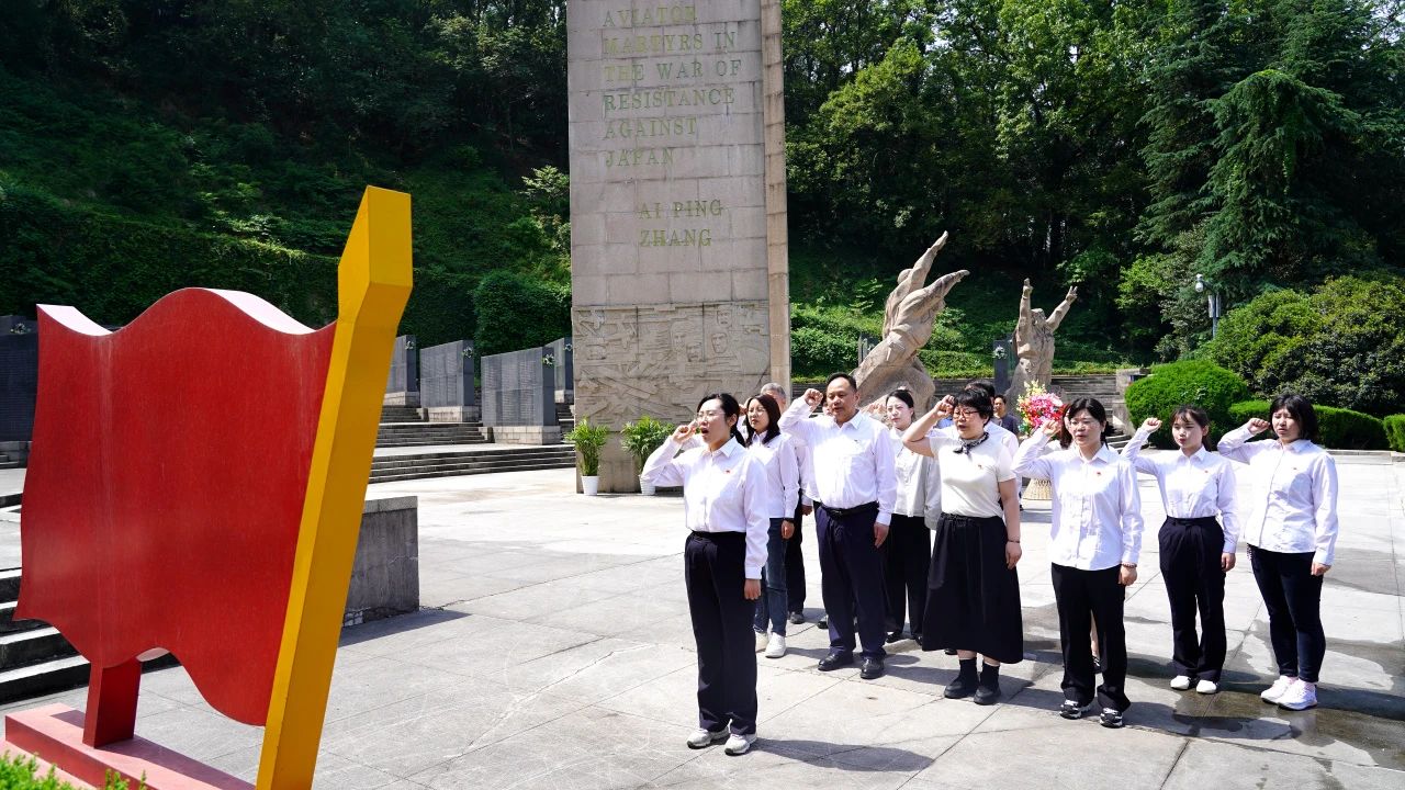 微信图片_20250528152019.jpg